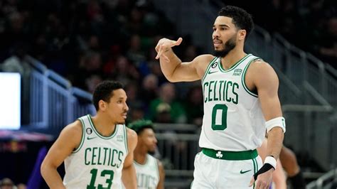 Tatum, Brown help Celtics demolish NBA-leading Bucks 140-99